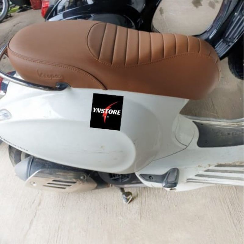 Jual Kulit Jok Vespa Matic Sprint Lx S Gts Primavera MBtech Caferacer semi single seat Shopee