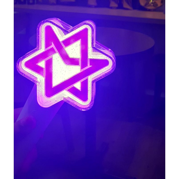 Jual Robong Ver.1/Astro Official Lighstick (Booking) | Shopee Indonesia