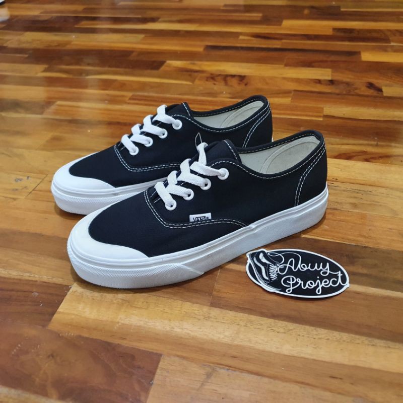 Jual Vans Authentic 138 Black White Shopee Indonesia