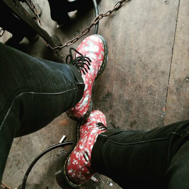 DR MARTENS 1460 VINTAGE ROSE CHERRY RED ROUGE