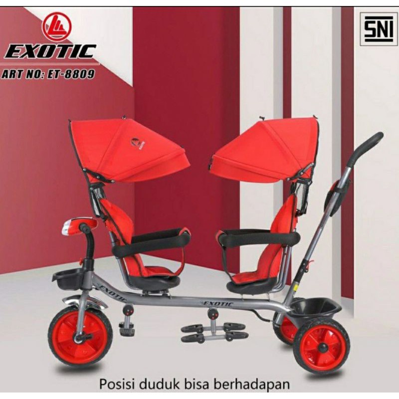 Stroller kembar best sale depan belakang