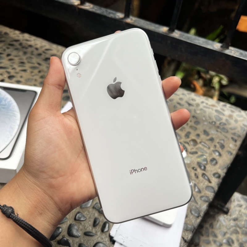 Jual Iphone XR 128GB second Ibox (SOLD) | Shopee Indonesia