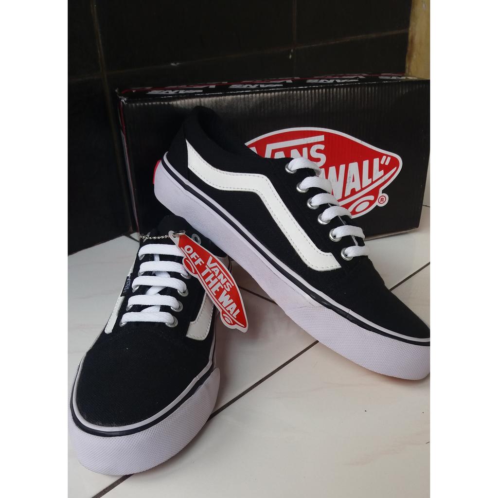 Jual SEPATU VANS OLD SKOOL CLASSIC LOW / VANS OLD SCHOOL / SNEAKERS ...