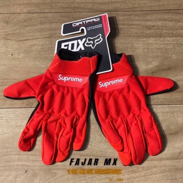 Fox shop supreme gloves