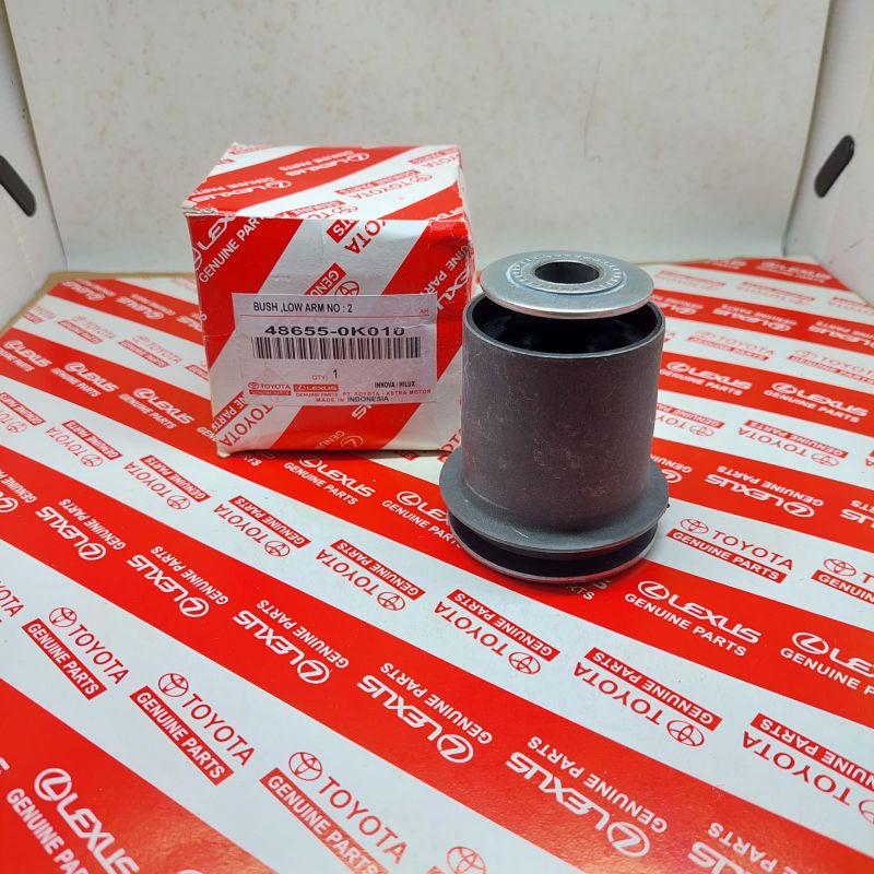 Jual BUSHING LOWER ARM SAYAP BAWAH BESAR INOVA HILUX SC | Shopee Indonesia