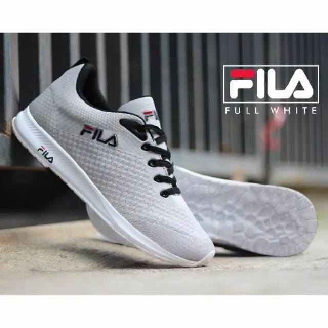 Jual SEPATU SPORT PRIA TERBARU Fila Running Sepatu Pria TERMURAG