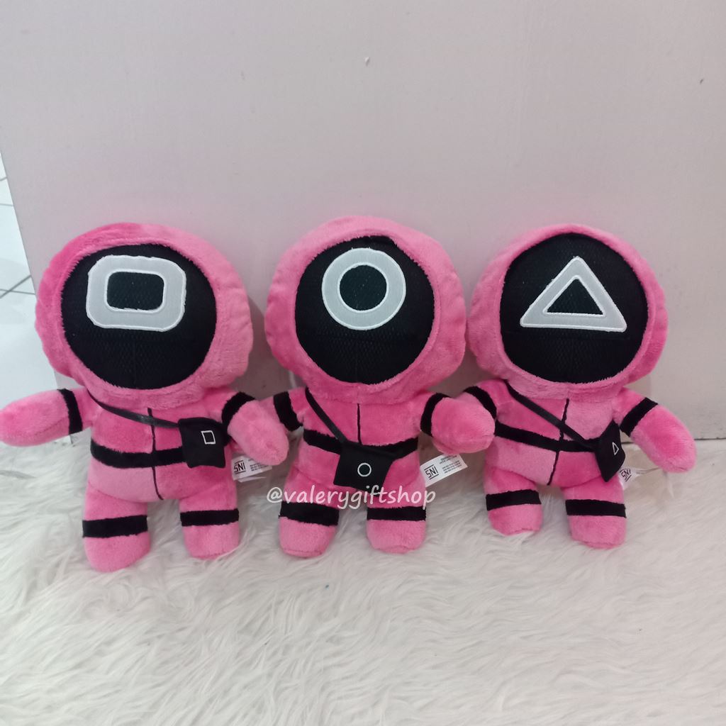 Jual Boneka Squid Game Killer Doll Guard Merchandise Kpop Masked Man