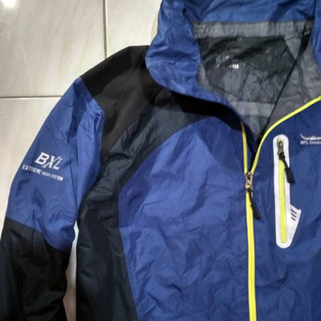 Bfl outdoor outlet jacket