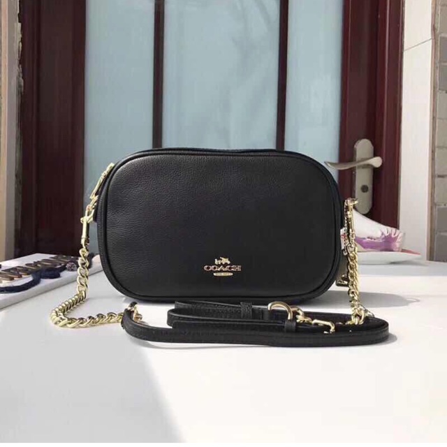 Jual Coach pebbled leather isla chain crossbody Shopee Indonesia