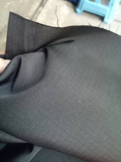 Jual BAHAN KAIN RIPSTOCK TASLAN DAN RIPSTOCK PARASIT /BAHAN KAIN ...