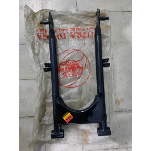 Jual SWINGARM SWING ARM AREM GARPU BELAKANG CAPIT UDANG BULAT RXK ...