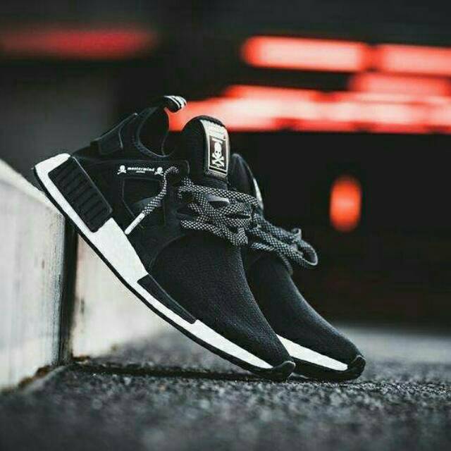 Adidas nmd japan 40 hotsell