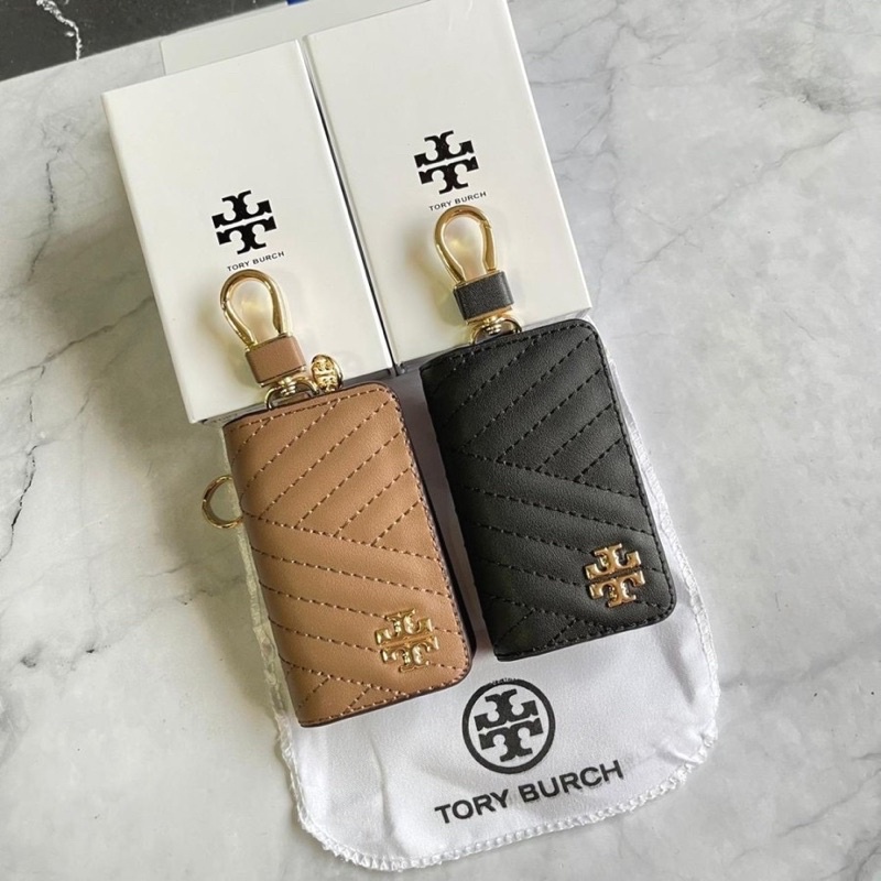 Tory burch robinson keychain wallet