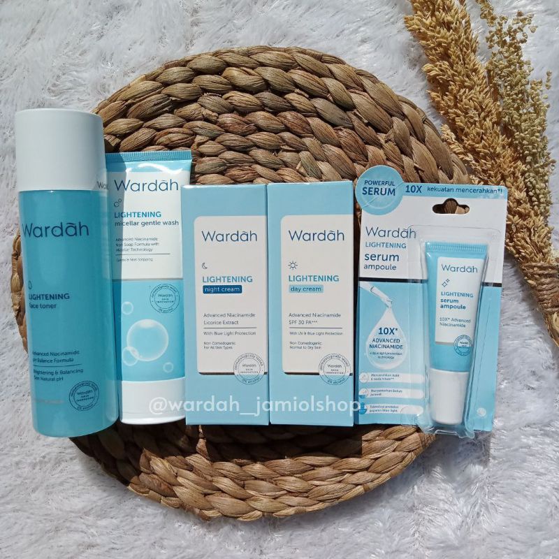 Jual Sepaket Wardah Lightening 5in1 (paket pemula untuk wajah glow dan