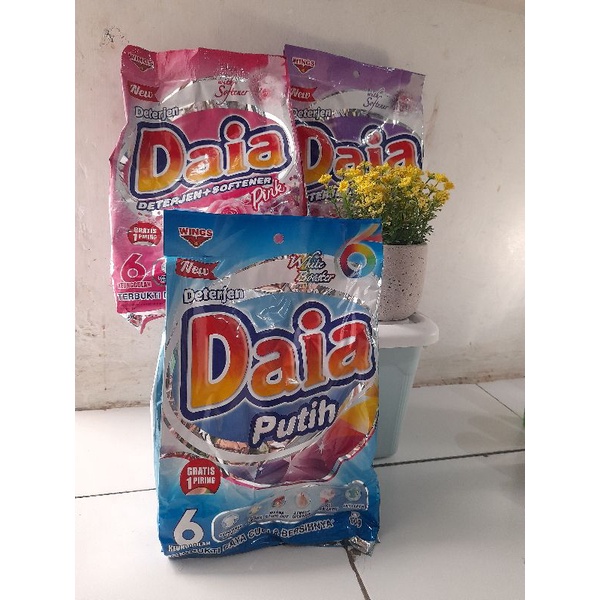 Jual DAIA POWDER DETERGEN BUBUK 800GR ALL VARIAN TAMPA PIRING Shopee Indonesia