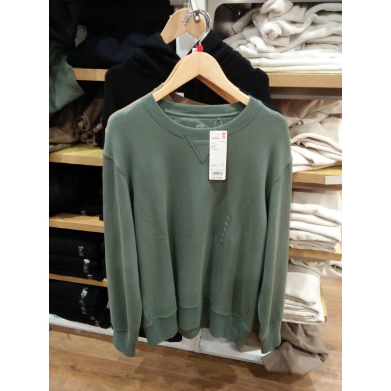 Harga 2025 sweater uniqlo