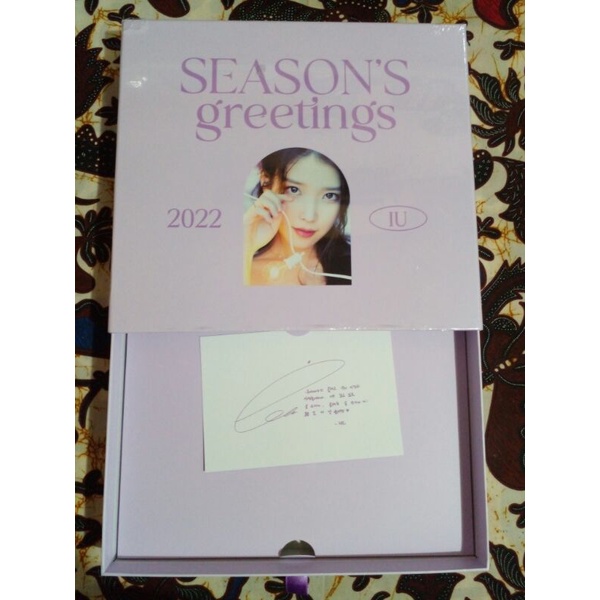 Jual Ready Sharing Iu Official Seasons Greetings Sg Polaroid