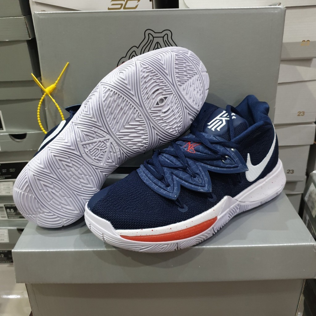 Kyrie 5 husky online