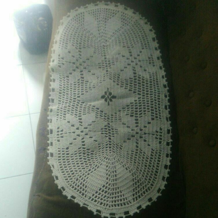 Jual taplak meja rajutan handmade oval 85x45cm | Shopee Indonesia