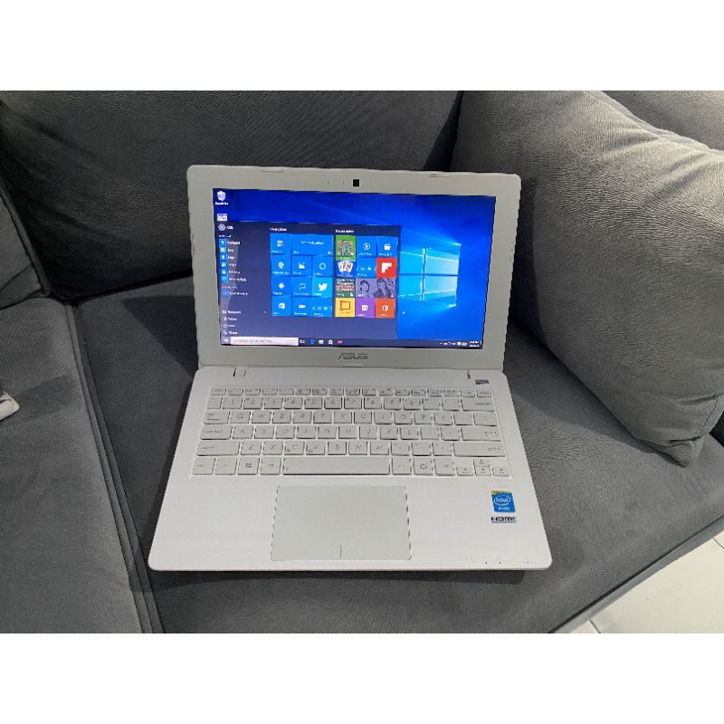 Jual Notebook Asus X200 Putih original laptop asus X200MA X200CA