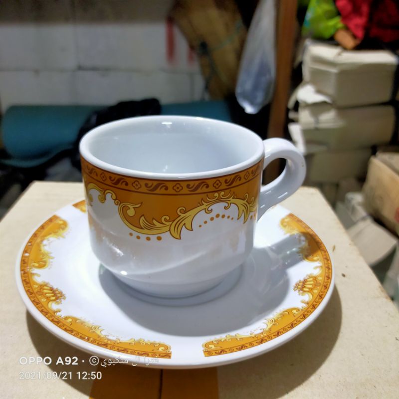Jual cangkir kopi cangkir teh keramik MAHKOTA (6 Cangkir 6 Tatakan
