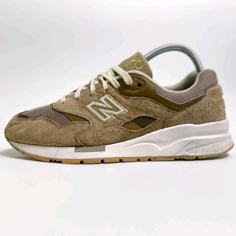 New balance hotsell 1600 harga