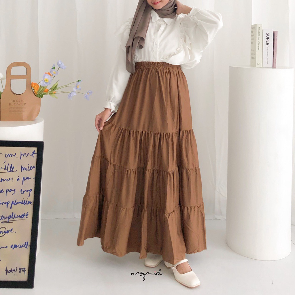 SKIRT LEBARAN SUSUN