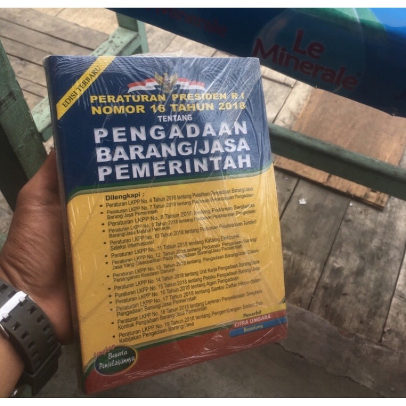 Jual BUKU PERATURAN PRESIDEN R.I No.16 TAHUN 2018 TENTANG PENGADAAN ...