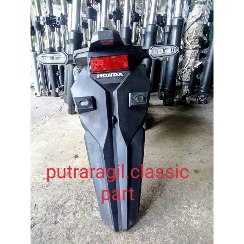 Jual SPAKBOR SELEBOR BELAKANG VARIO ALL NEW 125 VARIO 150 LED +RETING