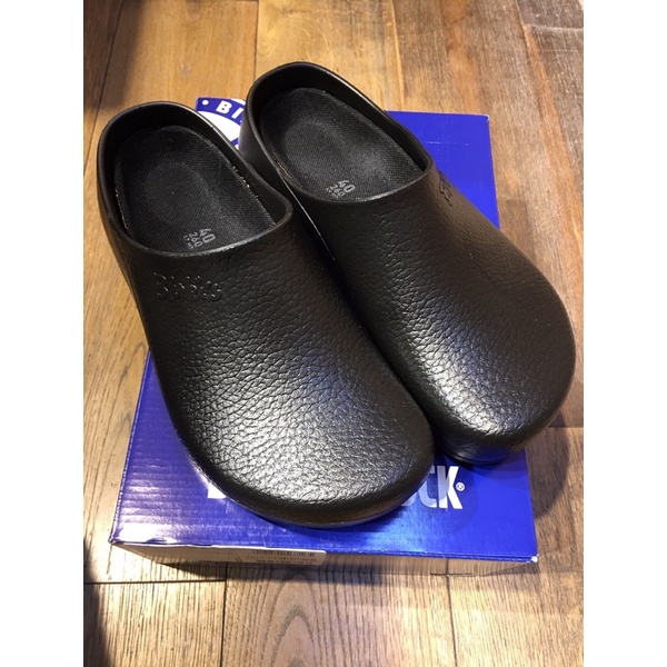 Sepatu store kitchen birkenstock