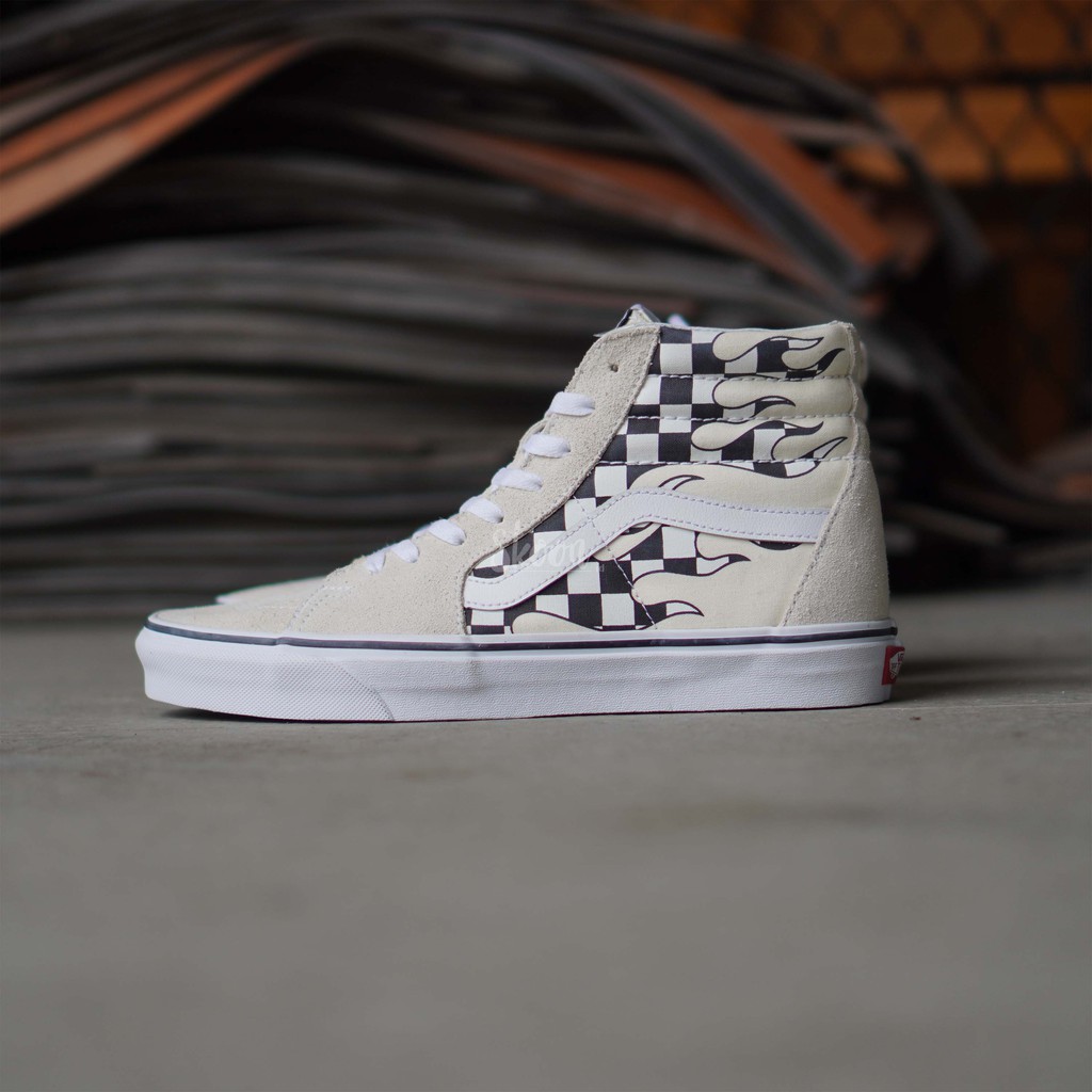 Jual VANS SK8HI (CHECKERBOARD FLAME) CLASSIC WHITE Shopee Indonesia