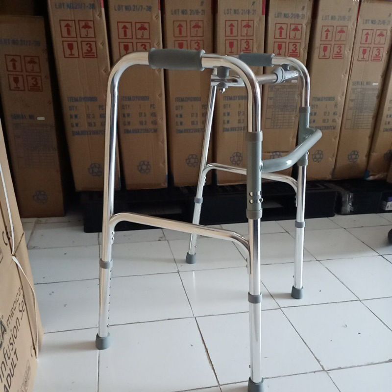 Jual walker Alat Bantu Berjalan Tanpa Roda Sella | Shopee Indonesia