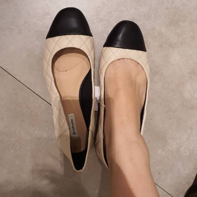 Flat hot sale shoes stradivarius