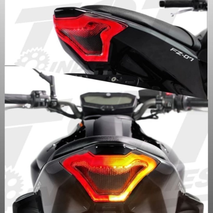 Jual Stoplamp Lampu Belakang 3in1 MXKING / R25 / MT25 / Y15ZR Original ...