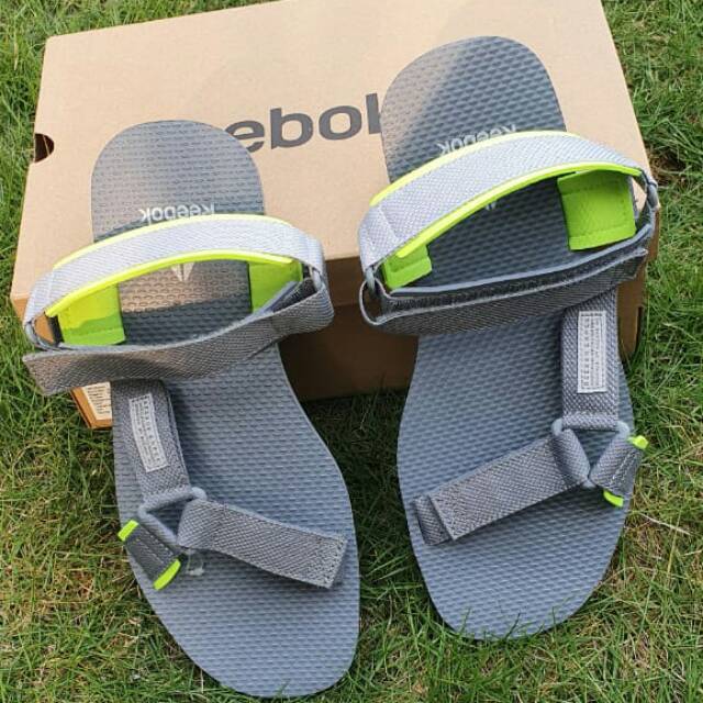 Sandal gunung 2025 reebok original