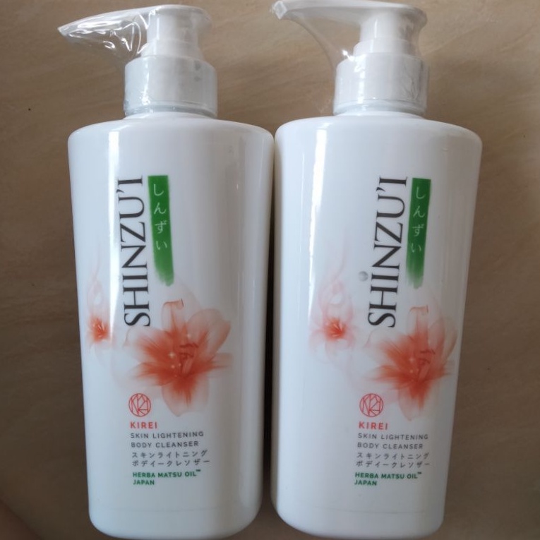 Jual Shinzu'i Skin Lightening Body Cleanser Kirei 500ml | Shopee Indonesia