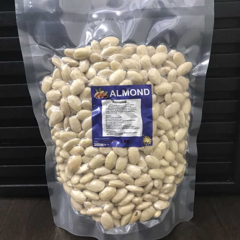 Jual Almond Skinless Raw 1kg ( Almond Mentah Tanpa Kulit Ari ) 1kg ...