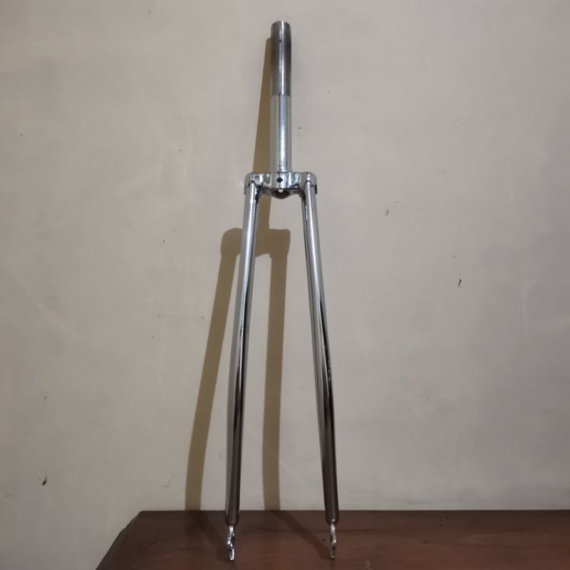 Jual Fork Sepeda Balap Jadul 27 Taiwan Asli Polygon Element United ...