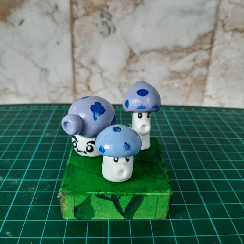 Jual polimer clay custom 3D : plants vs zombies ( fume , scaredy & puff ...