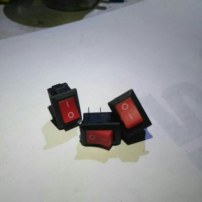 Jual Saklar Mini/Switch On-Off kecil 2 kaki | Shopee Indonesia
