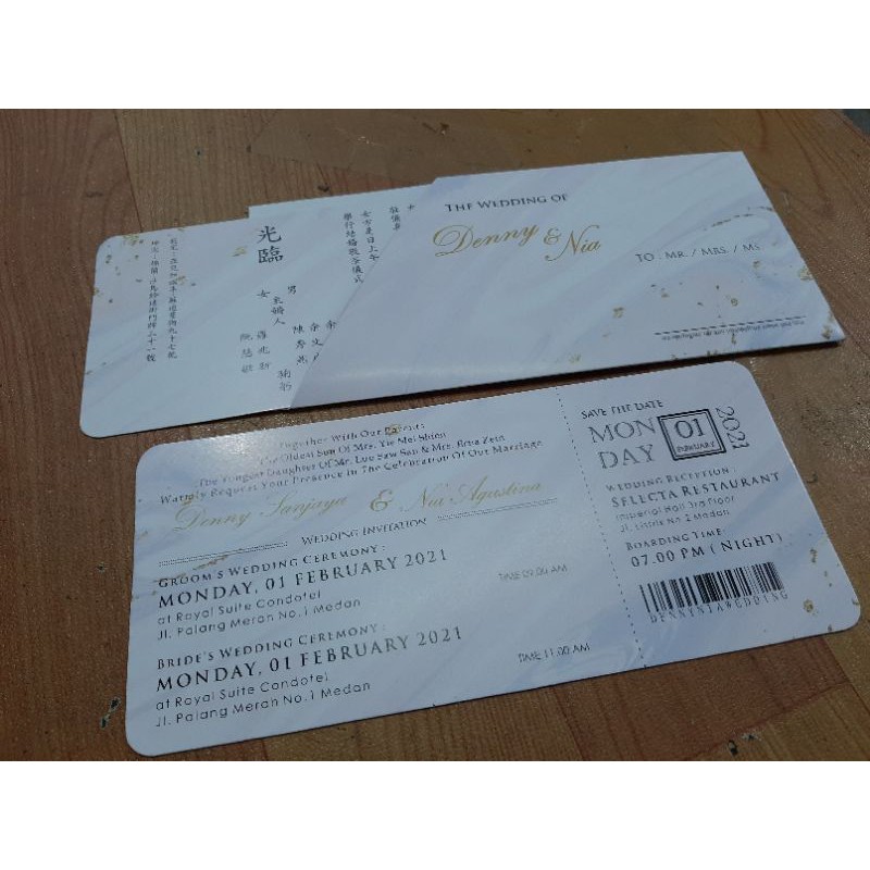 Jual undangan model tiket pesawan qty 100 | Shopee Indonesia