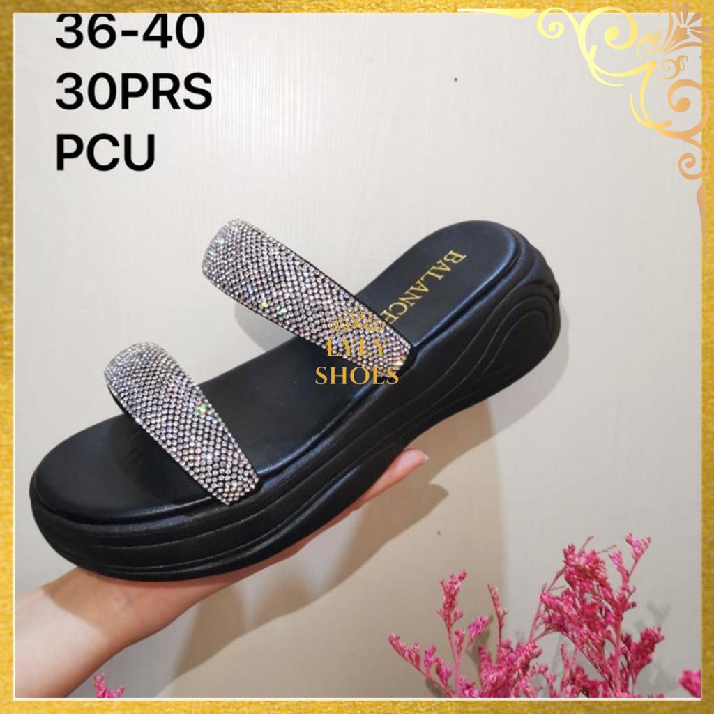 Gambar sandal balance hot sale