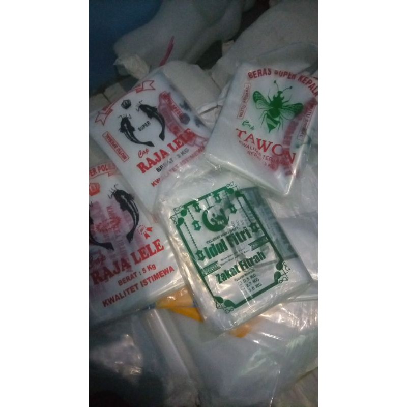 Jual Plastik kemasan beras 5kg 1 warna (Cap bisa request) | Shopee ...