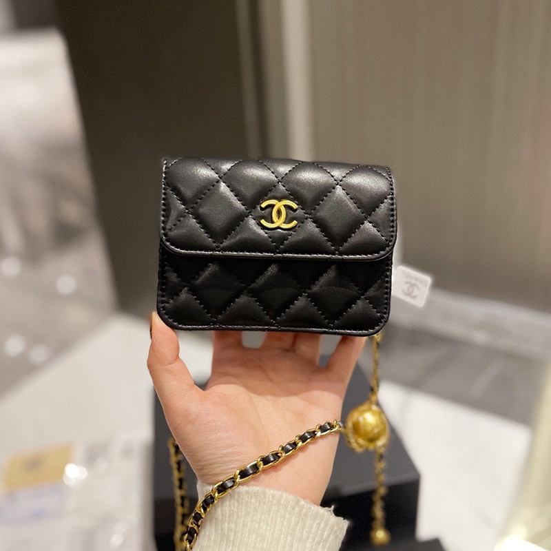 Chanel clamshell bag shop