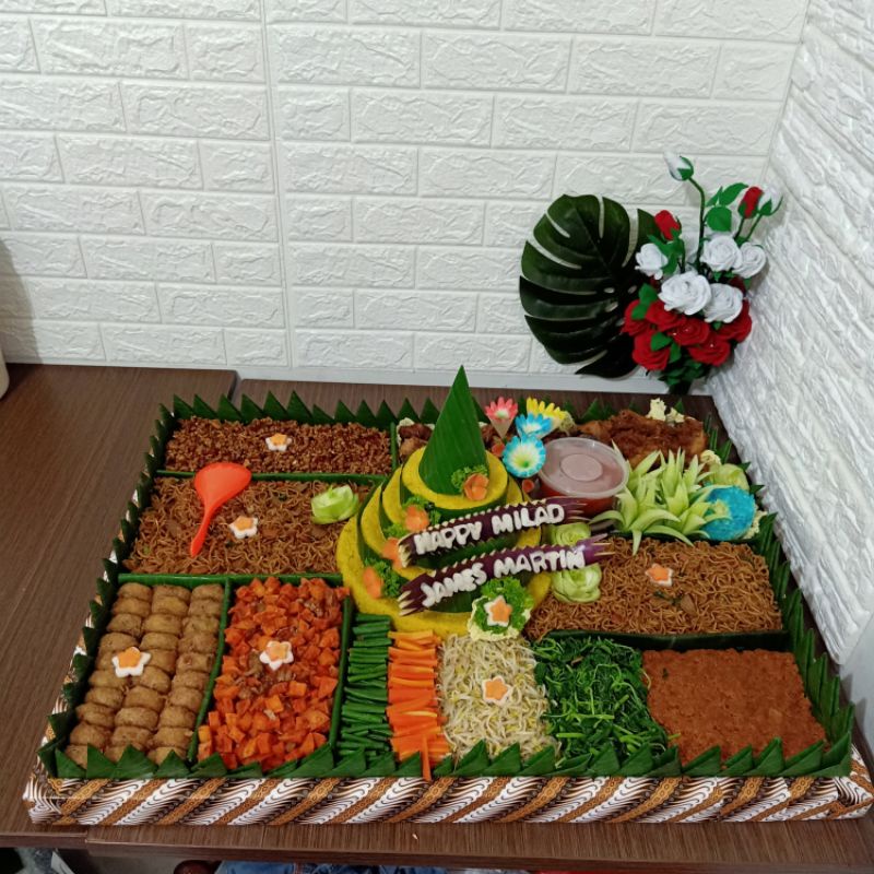 Jual Nasi Tumpeng Kotak/ Tumpeng / Tumpeng Nasi Kuning | Shopee Indonesia