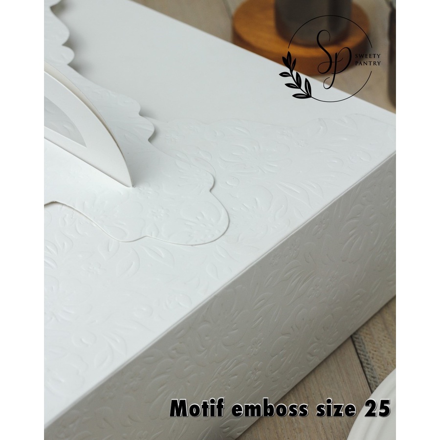 Jual 5PCS - 42510 W MK EMBOSS - Box Packaging Mika Cake Box Kotak ...