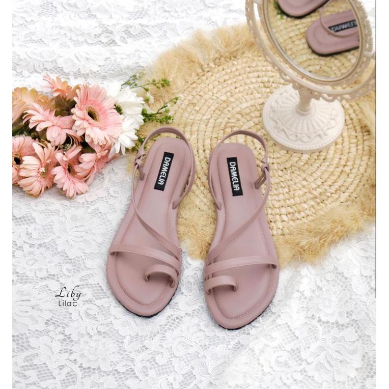 Sandal dm outlet