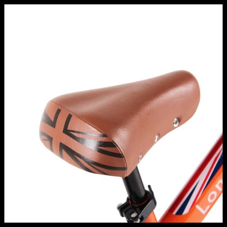 london taxi balance bike