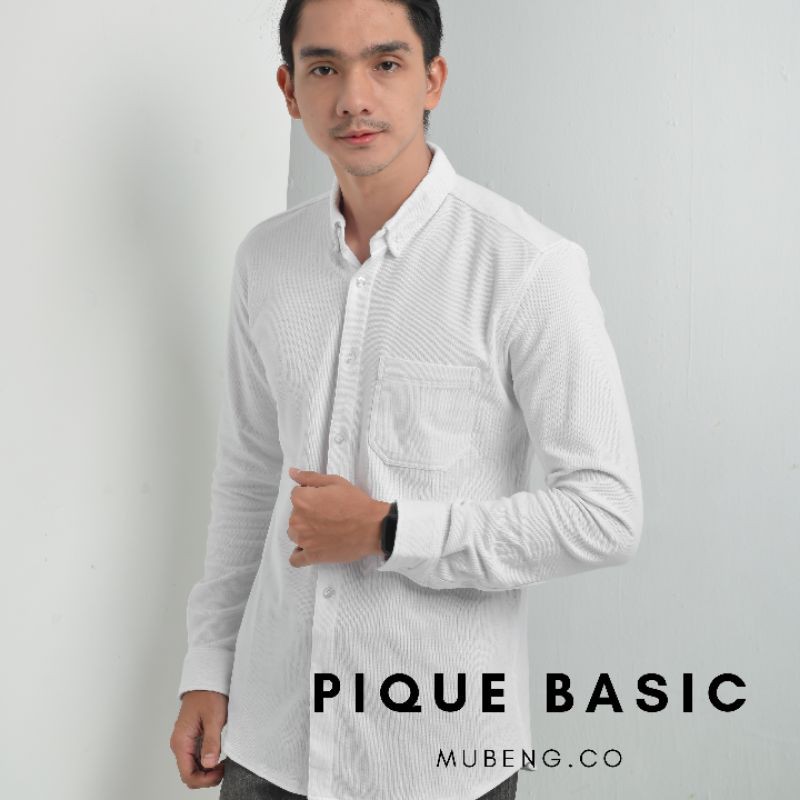 Jual Mubeng - Kemeja Panjang Pique Basic Putih | Shopee Indonesia
