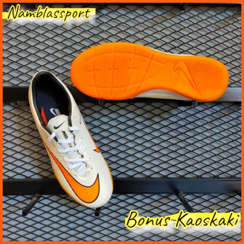 Sepatu futsal clearance nike hypervenom murah